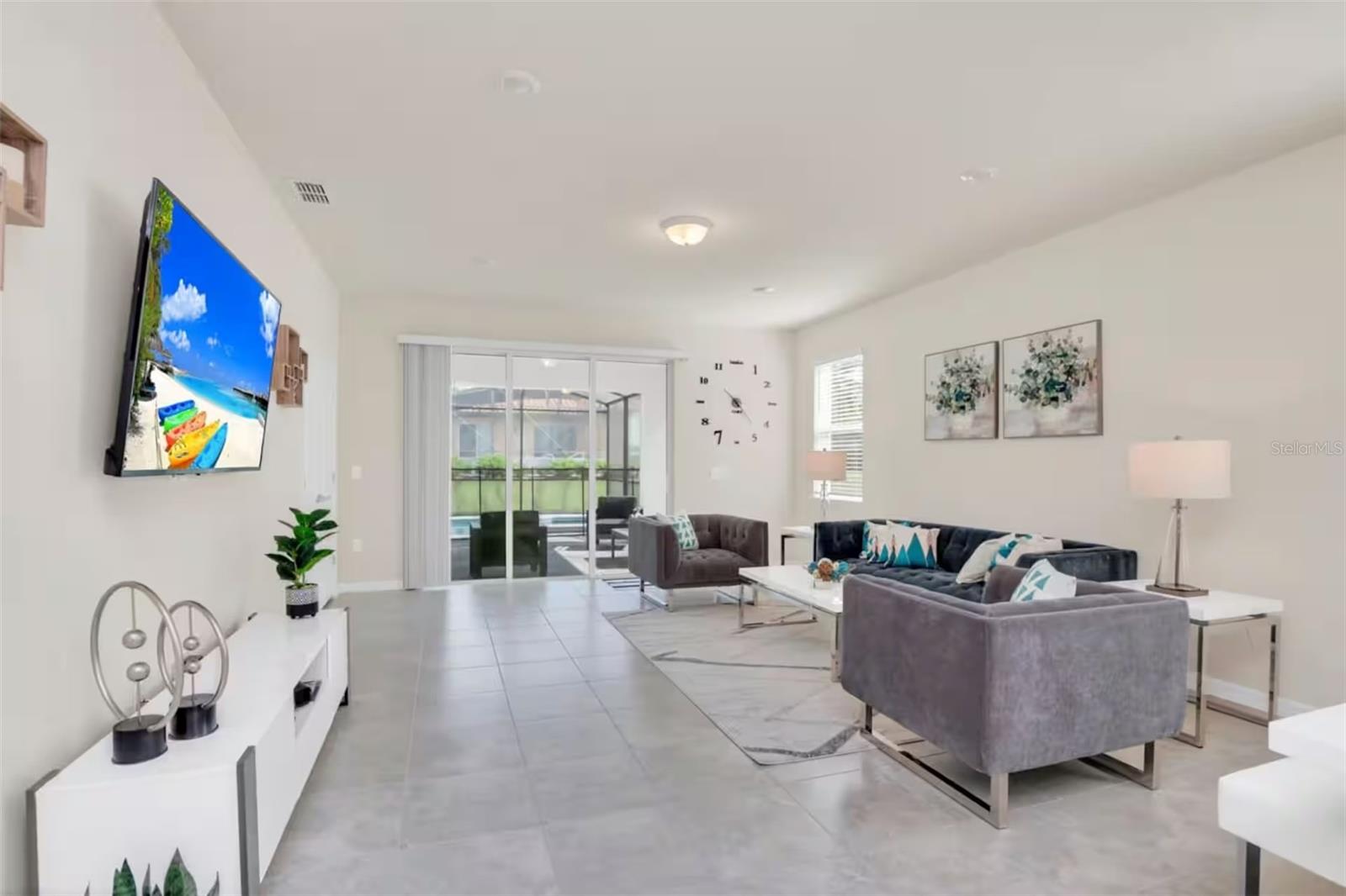 7267 OAKMOSS LOOP