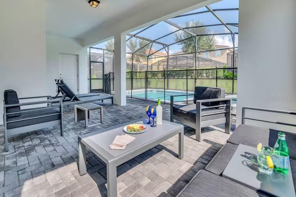 7267 OAKMOSS LOOP