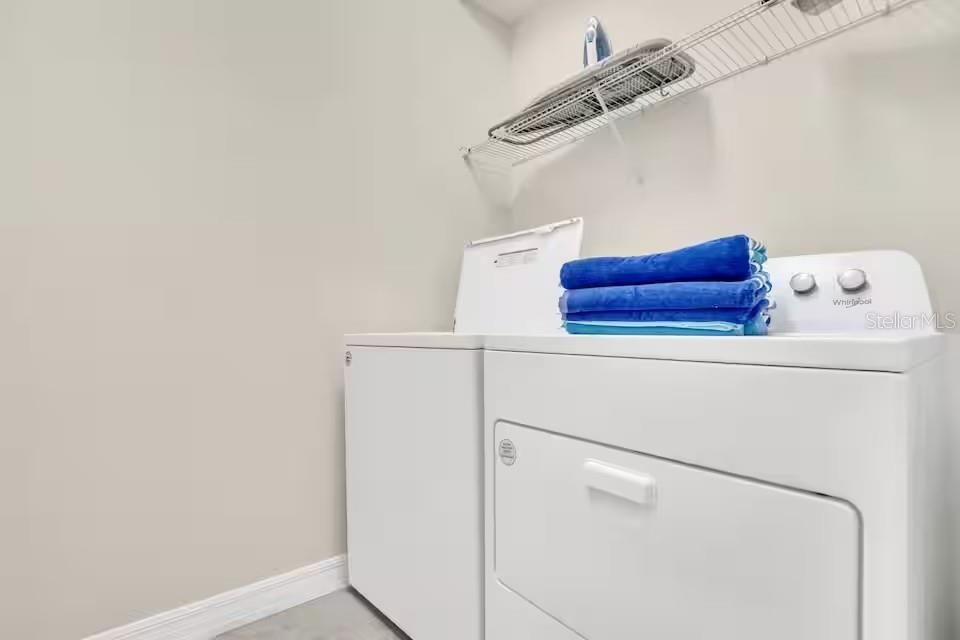 7267 OAKMOSS LOOP