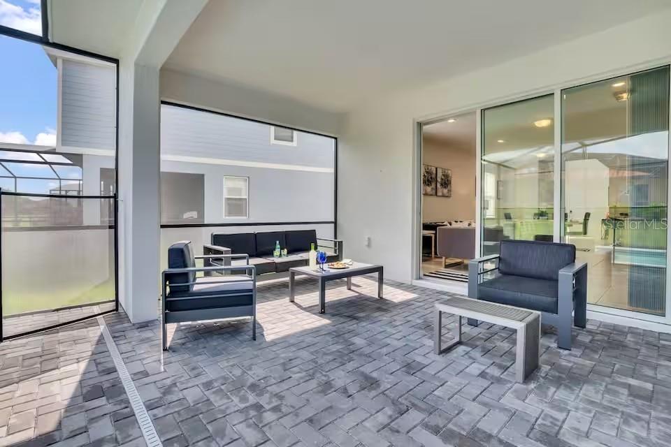 7267 OAKMOSS LOOP