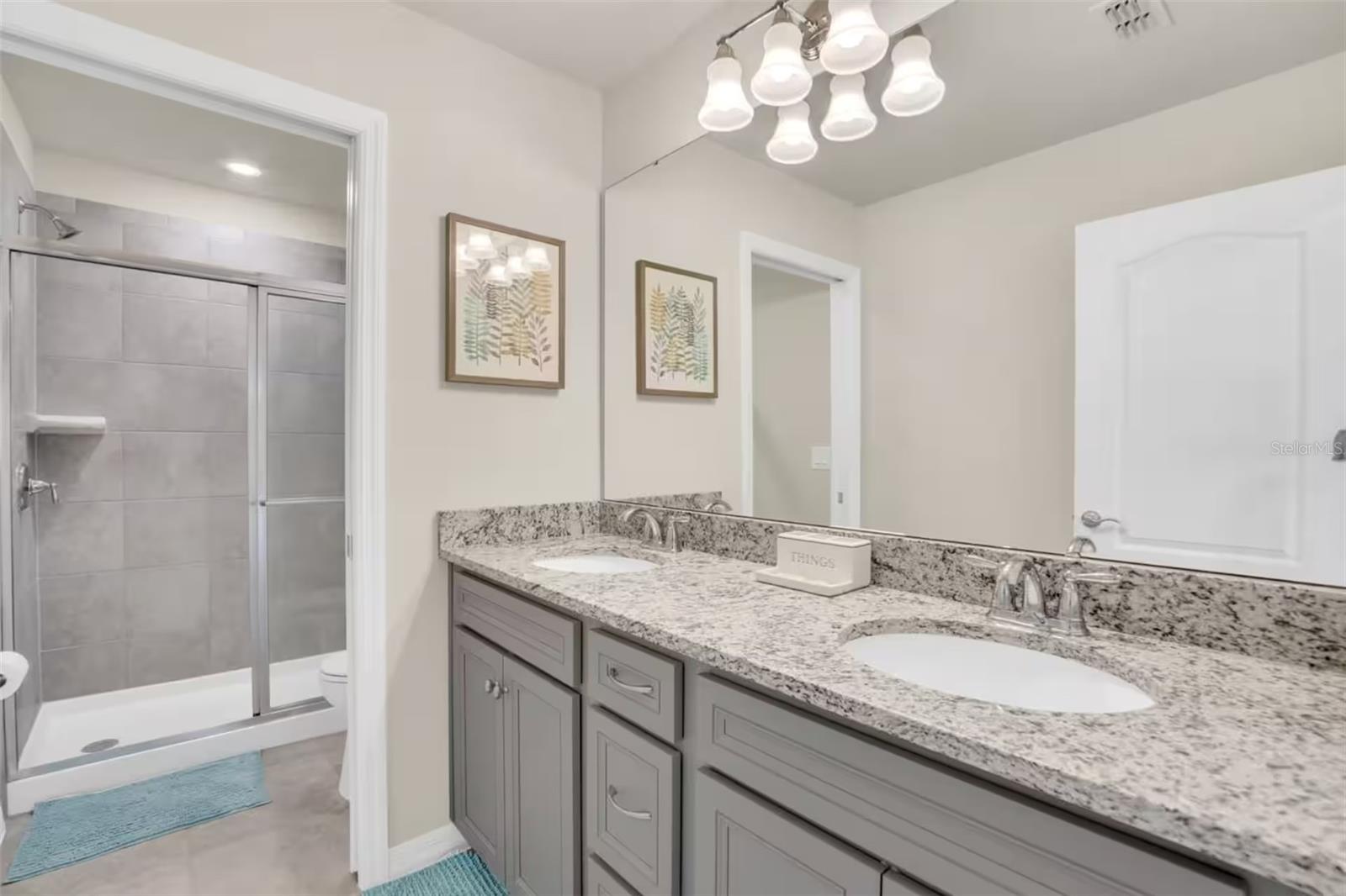 7267 OAKMOSS LOOP