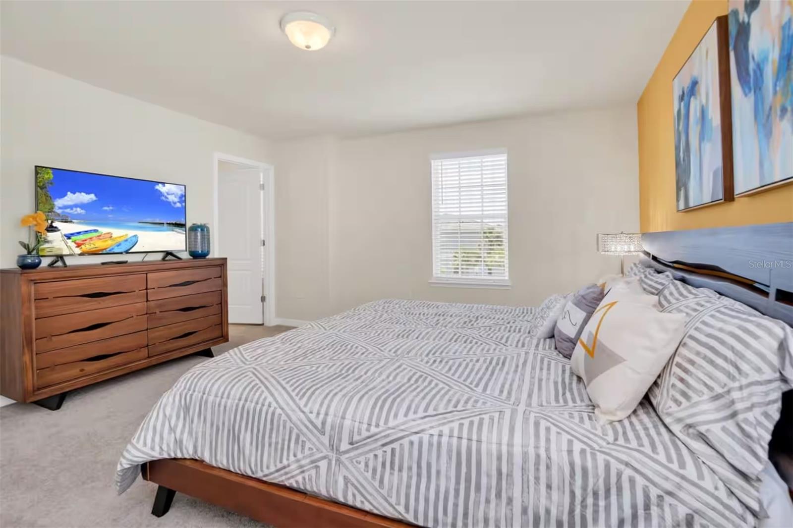 7267 OAKMOSS LOOP