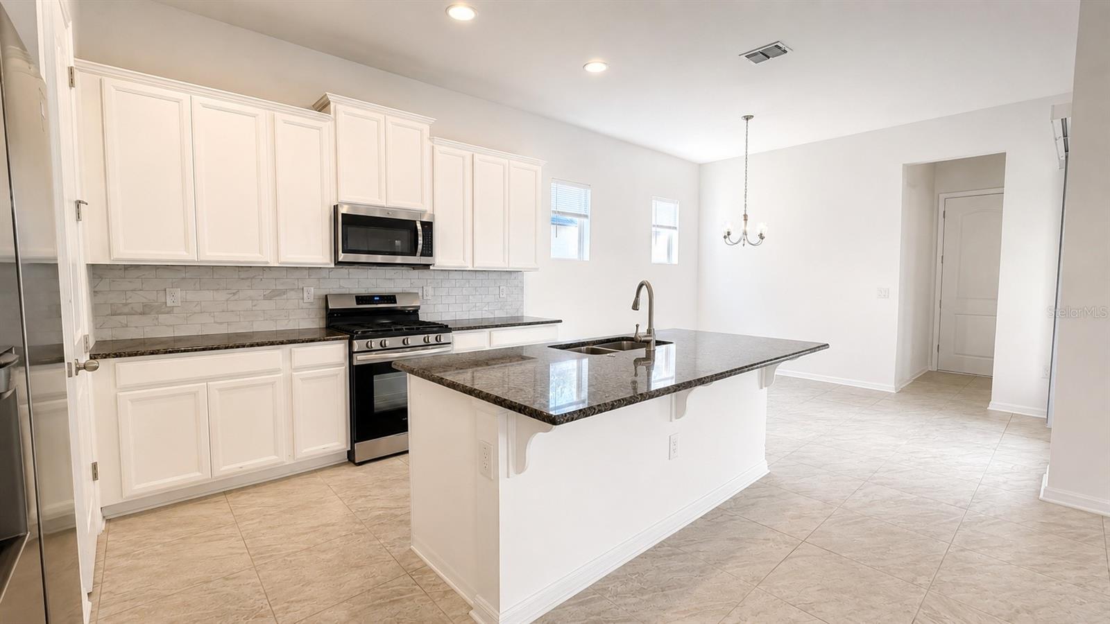 17077 HARBOR OAK PKWY