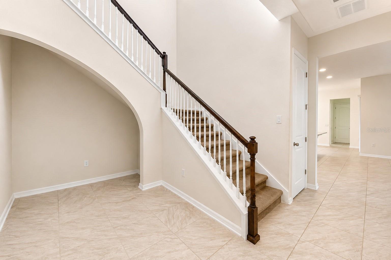 17077 HARBOR OAK PKWY