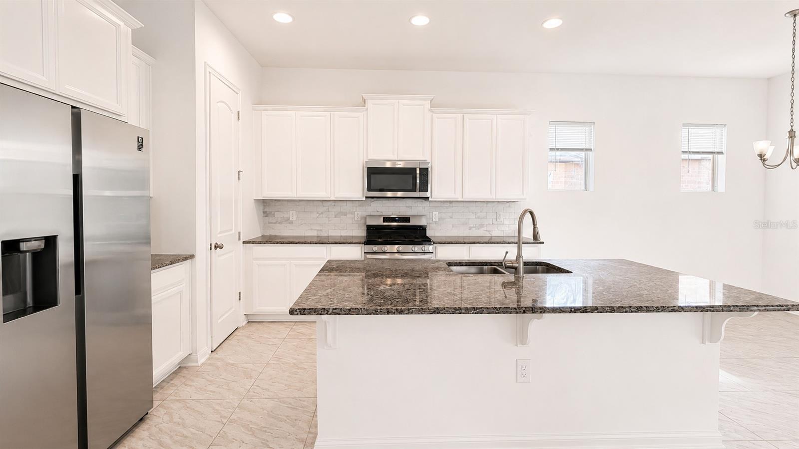 17077 HARBOR OAK PKWY