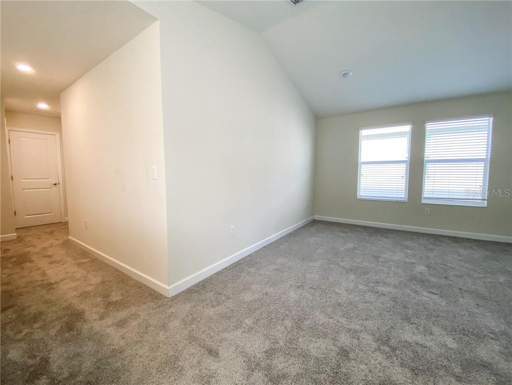 11061 VIGNETTE ALY