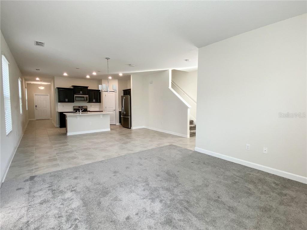 11061 VIGNETTE ALY