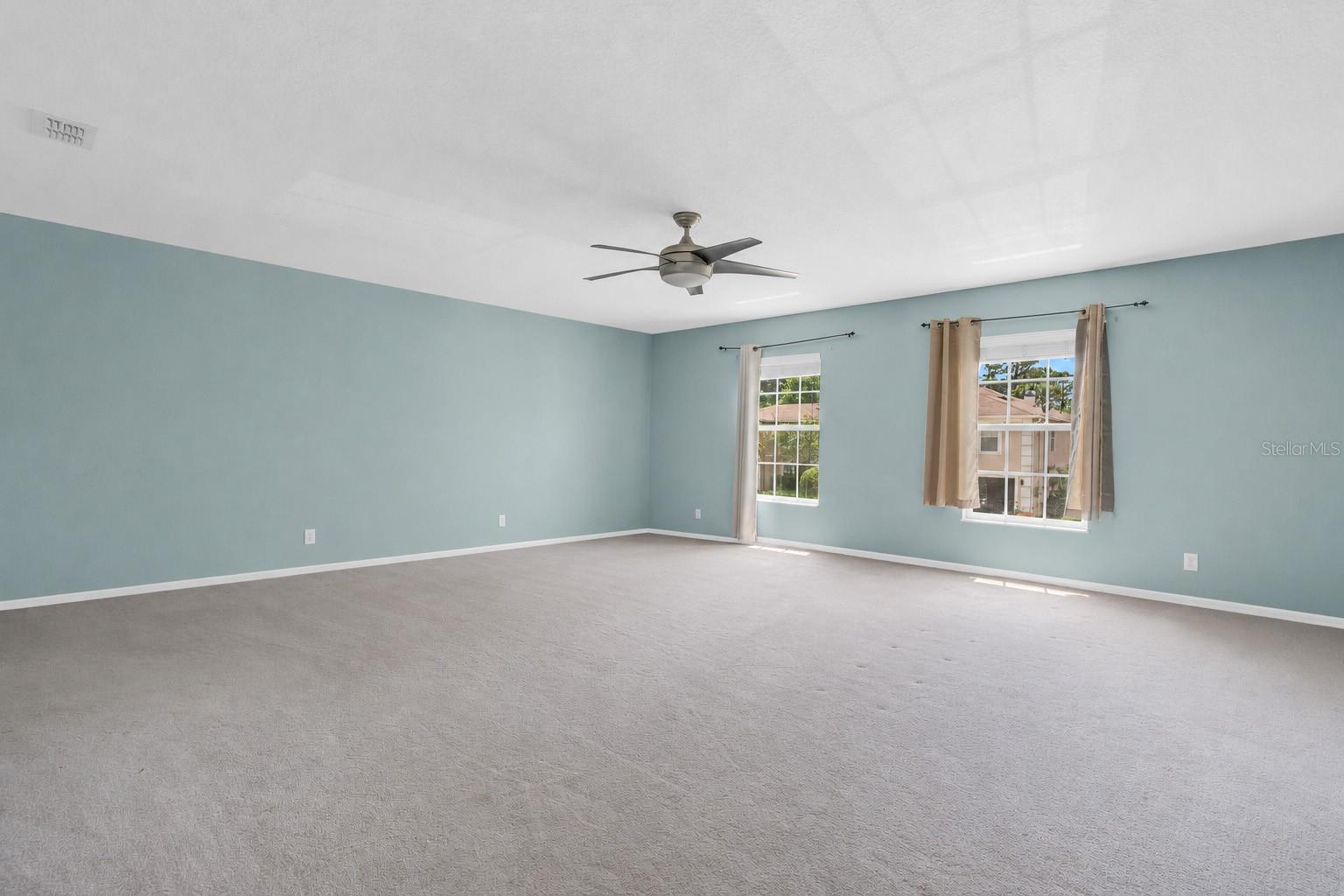 1355 BELLA COOLA DR