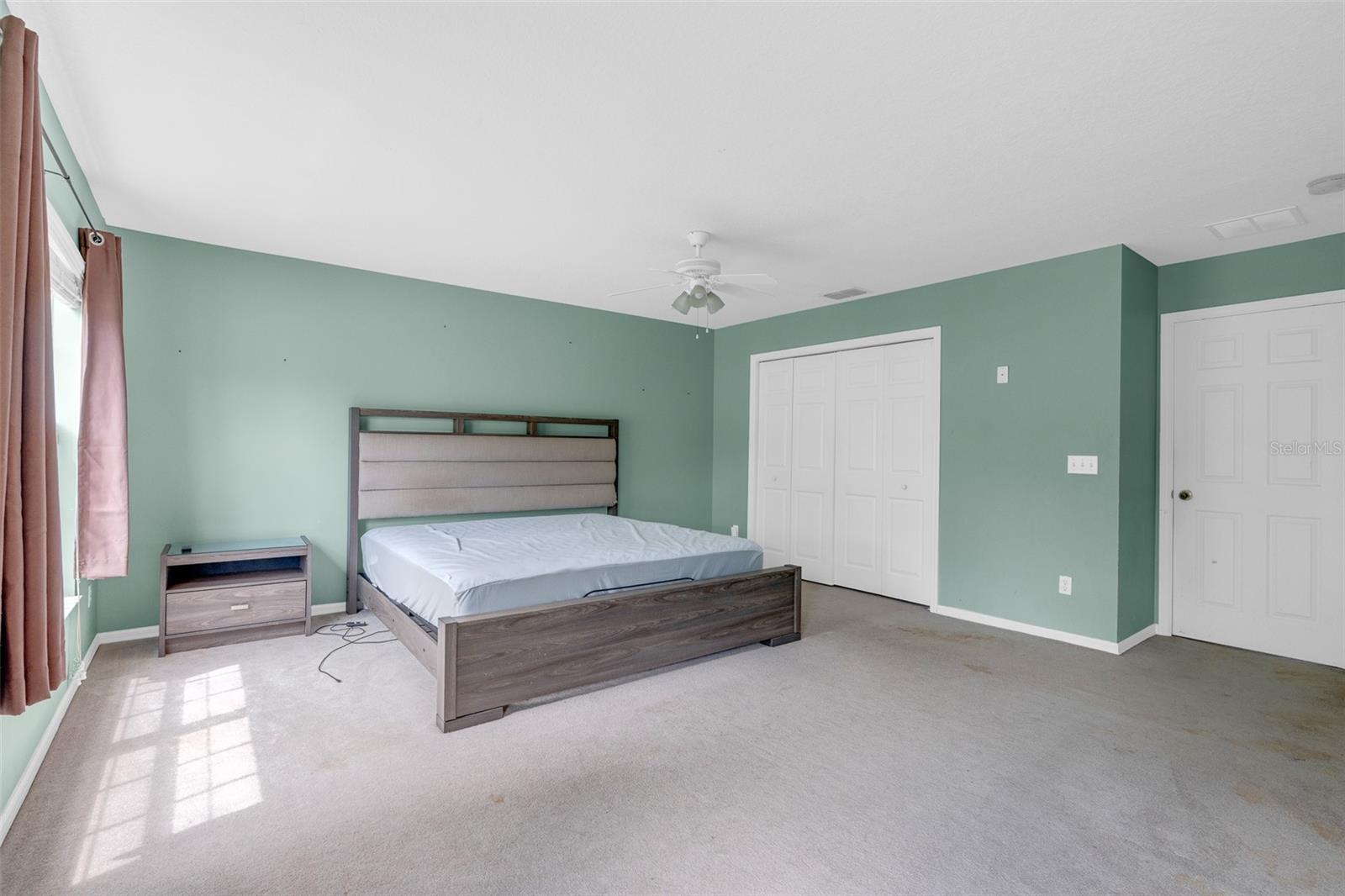 1355 BELLA COOLA DR