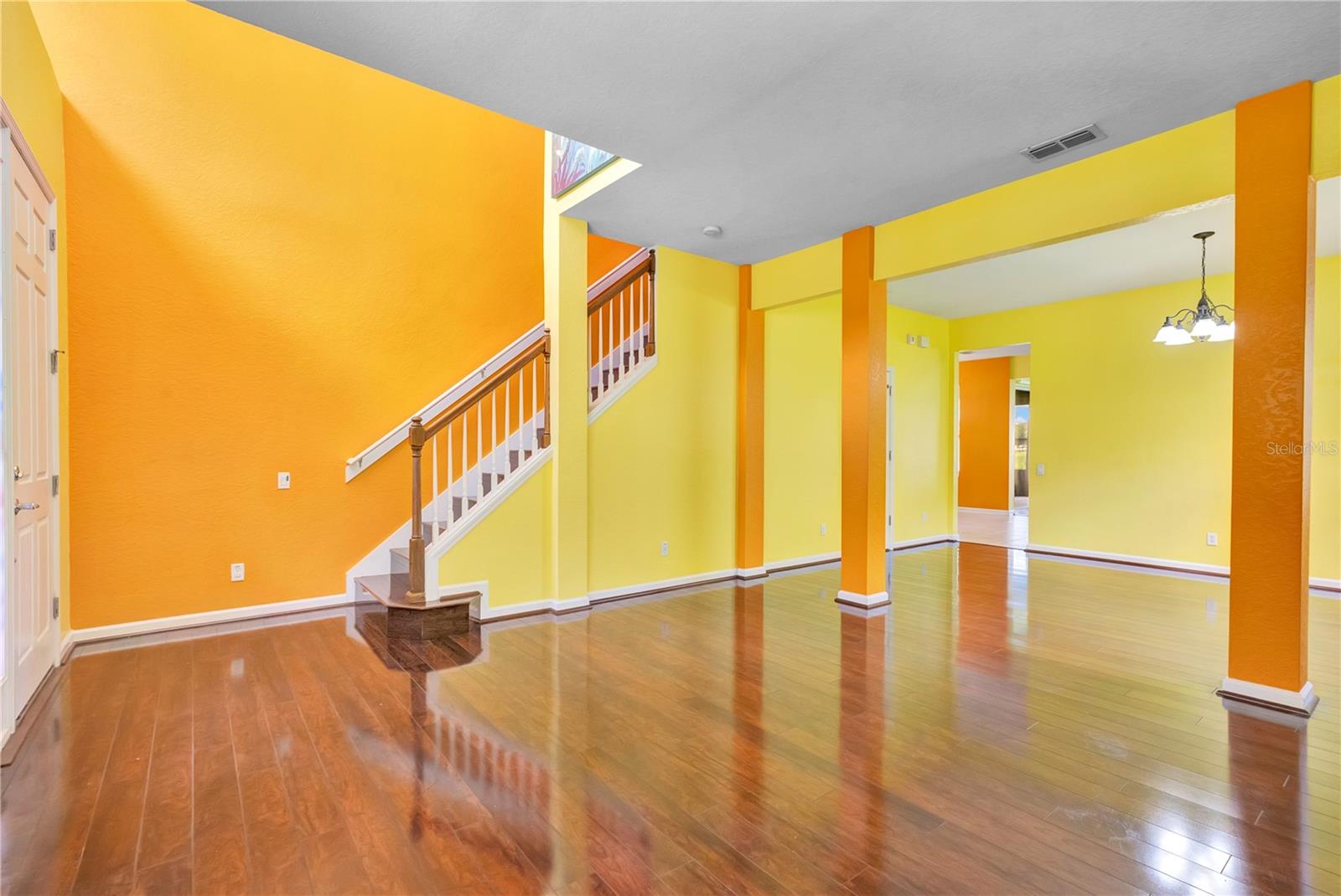 7325 DEREXA DR
