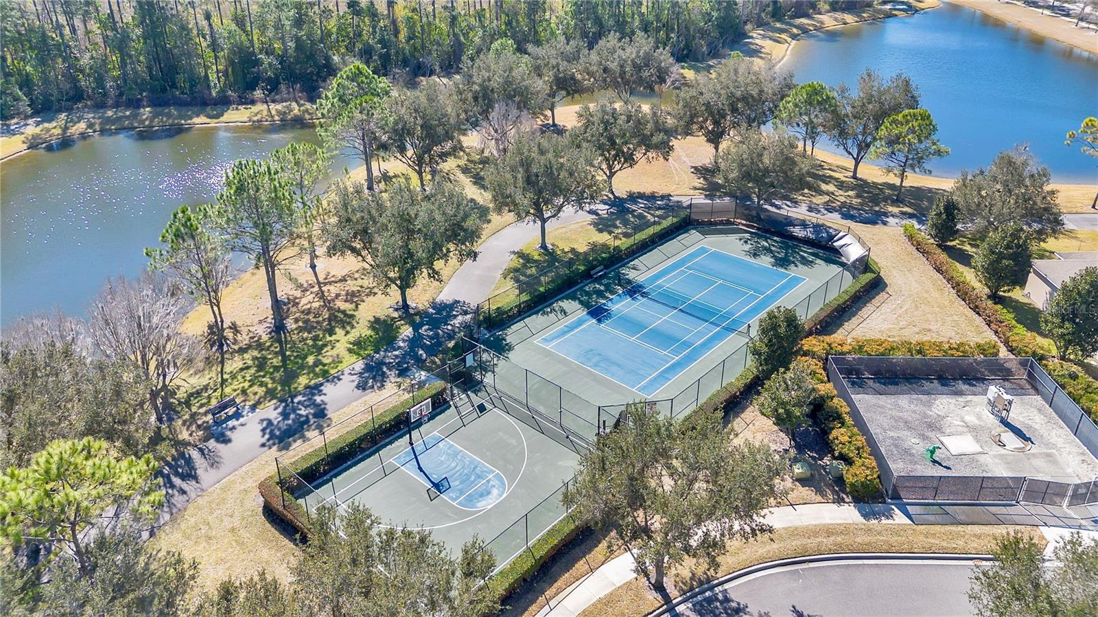 7325 DEREXA DR