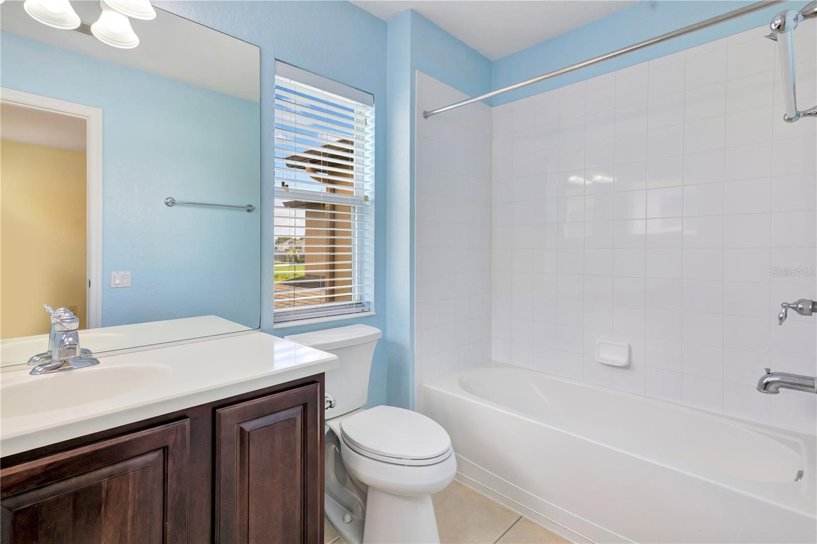7325 DEREXA DR