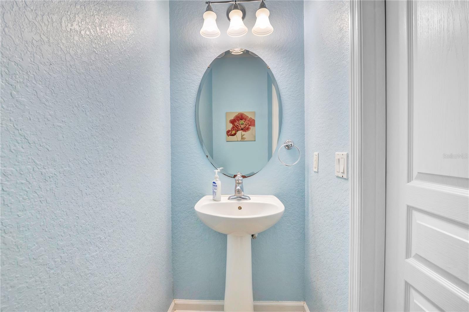 7325 DEREXA DR
