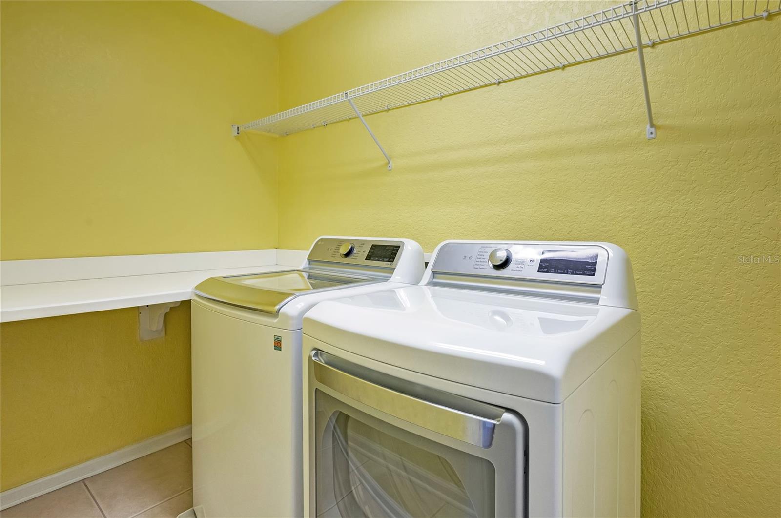 7325 DEREXA DR