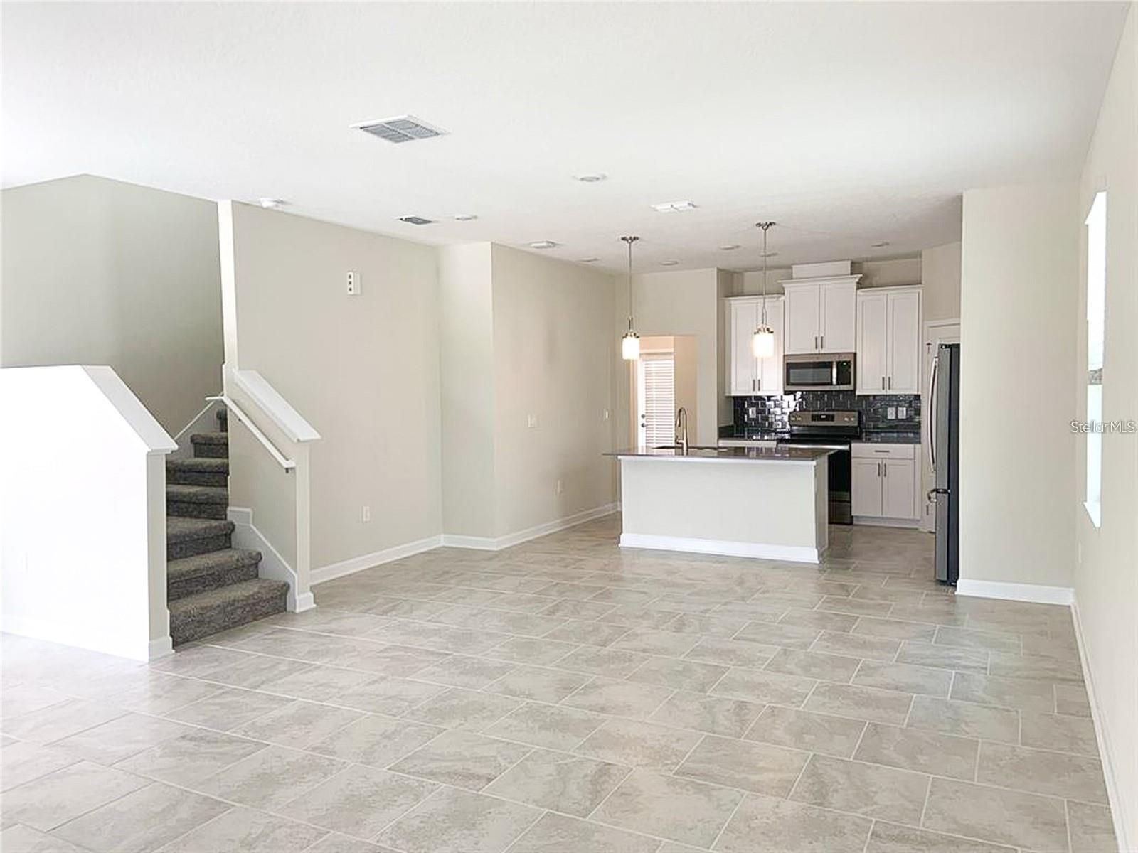 1316 SWIFT CREEK WAY