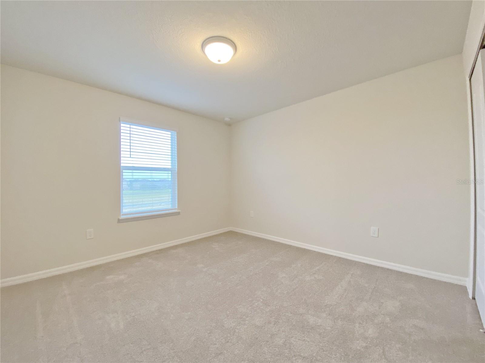 7360 OAKMOSS LOOP