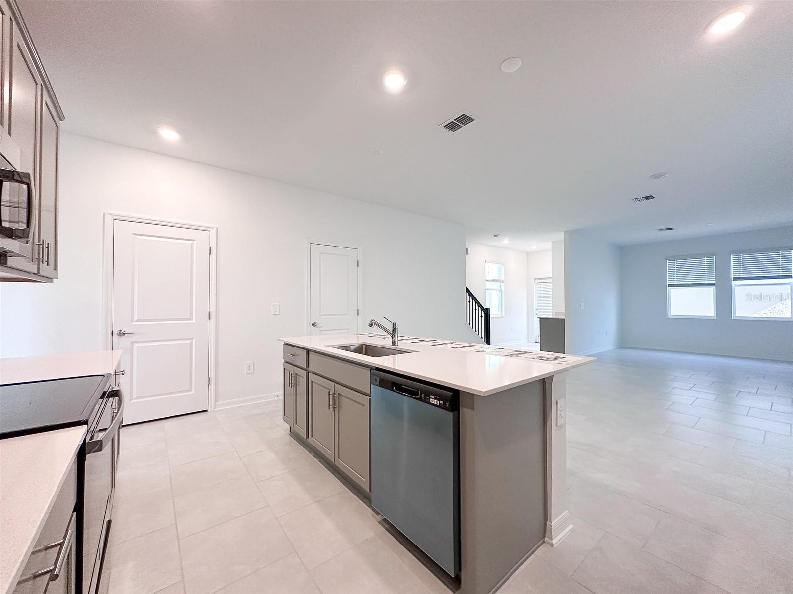 4155 CONJUNCTION WAY