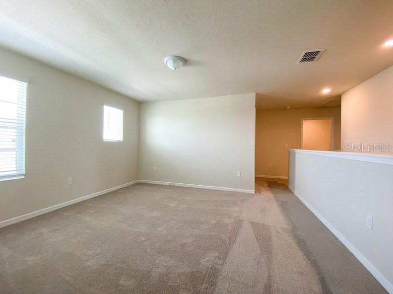 1579 ASPEN AVE