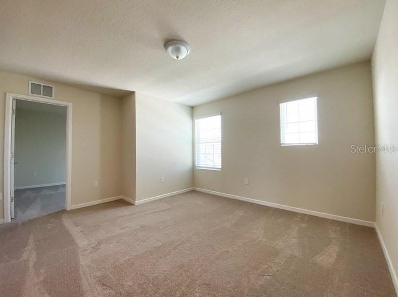 1579 ASPEN AVE