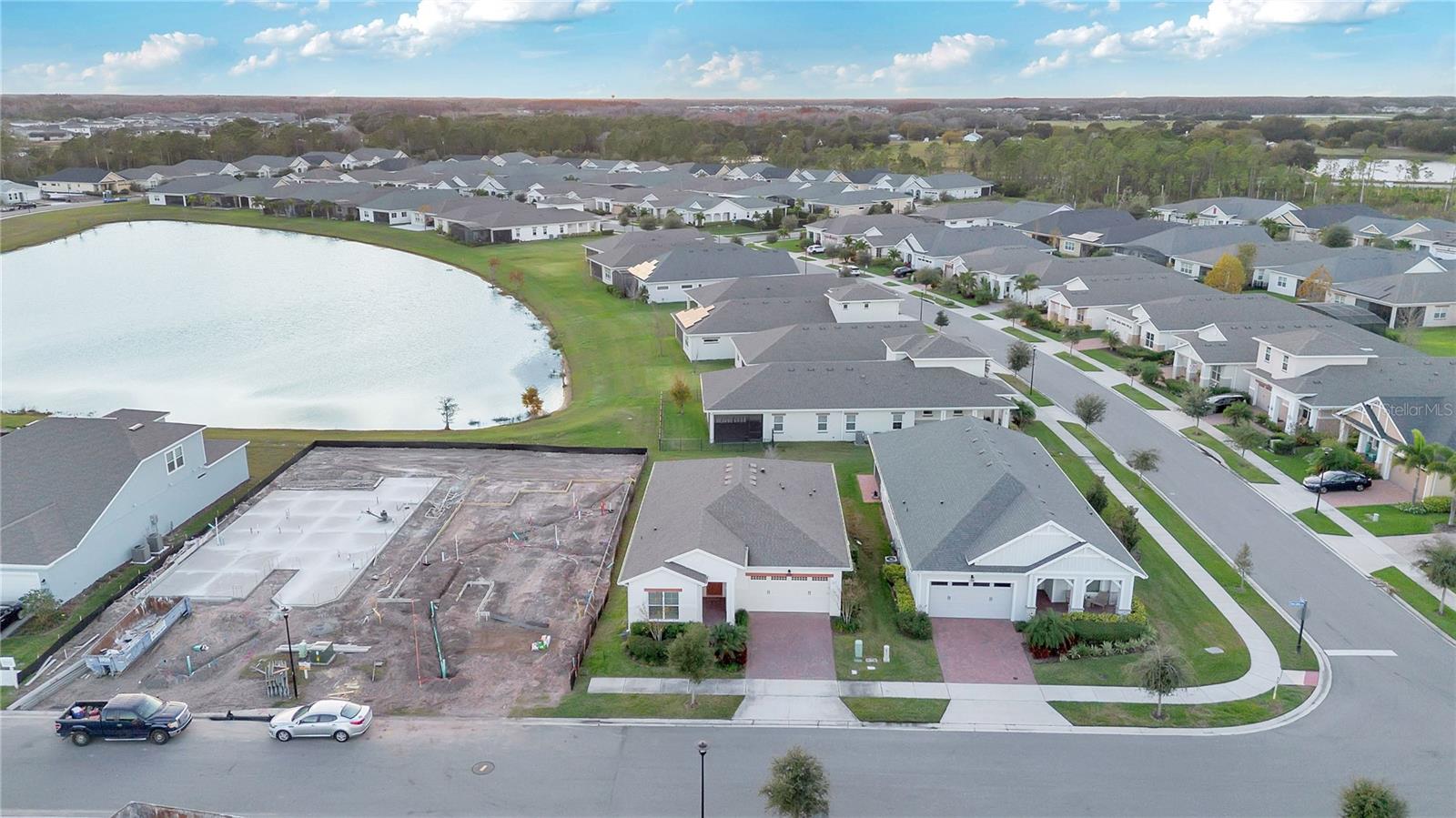 5092 TWIN LAKES BLVD
