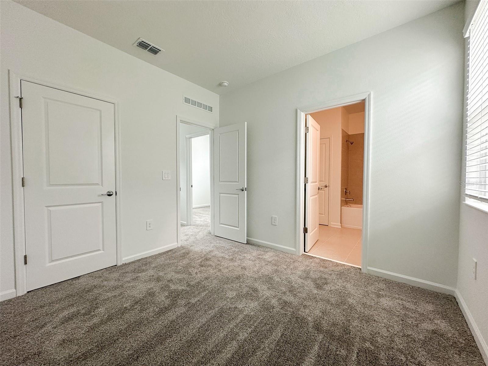 1898 RIDER RAIN LN