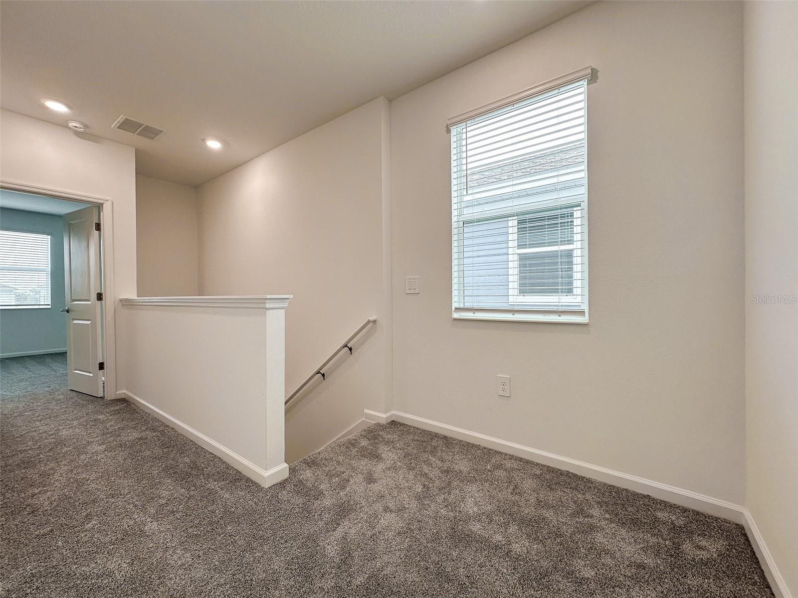1898 RIDER RAIN LN