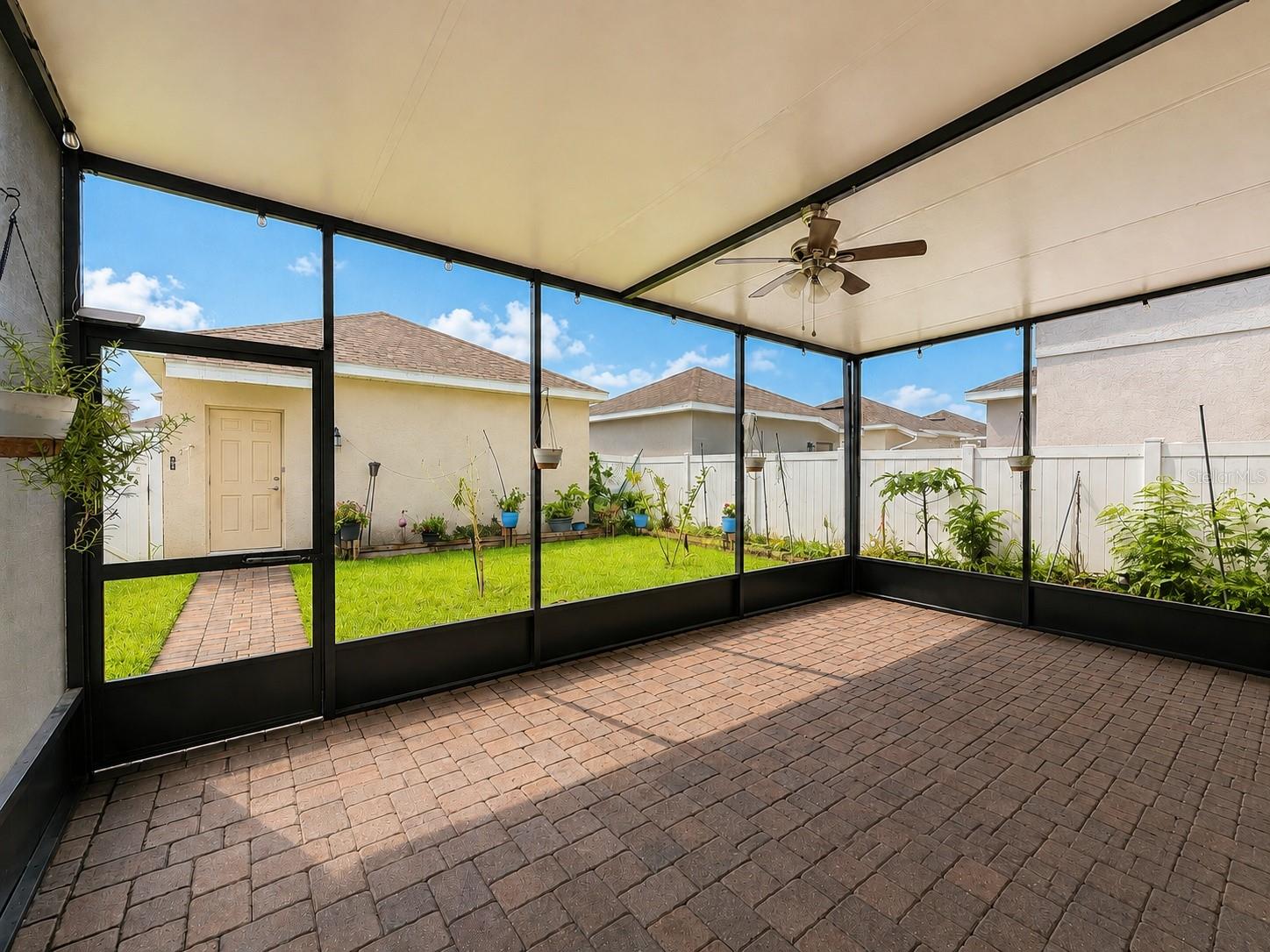 10253 LOVE STORY ST