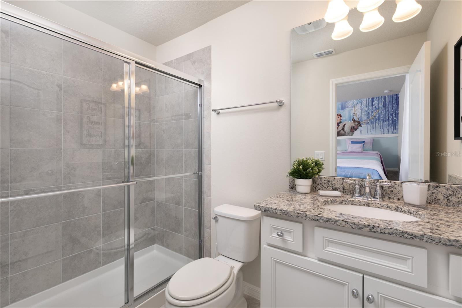 7376 OAKMOSS LOOP