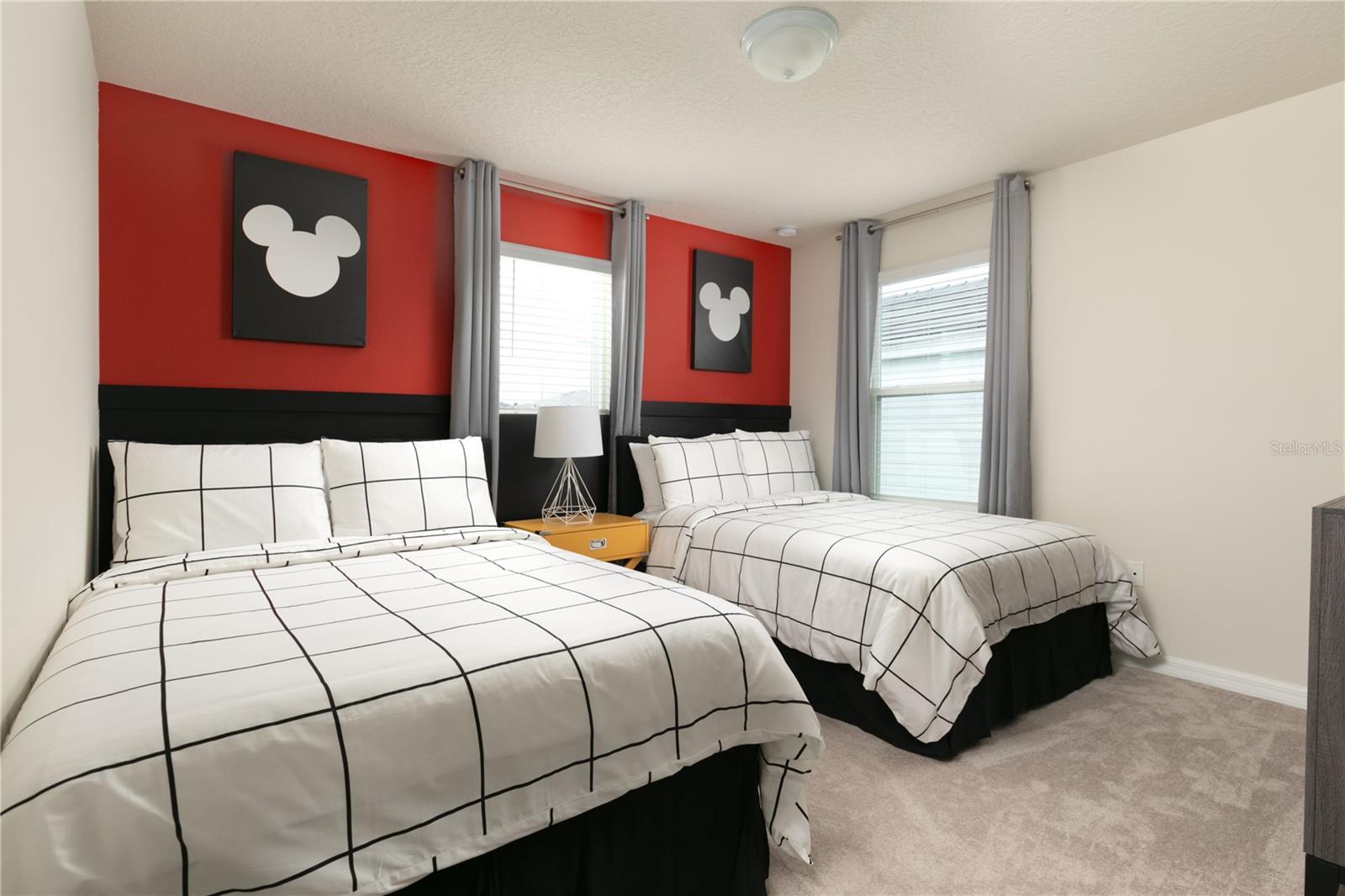 7376 OAKMOSS LOOP
