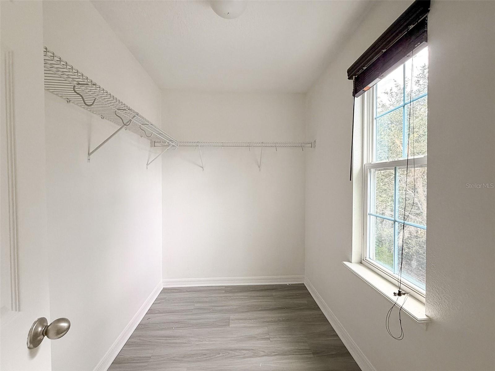 11804 SILVERLAKE PARK DR