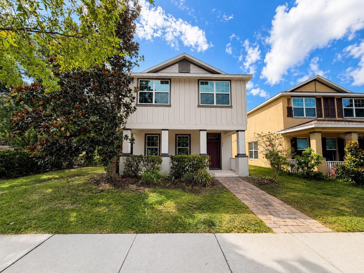 11804 SILVERLAKE PARK DR