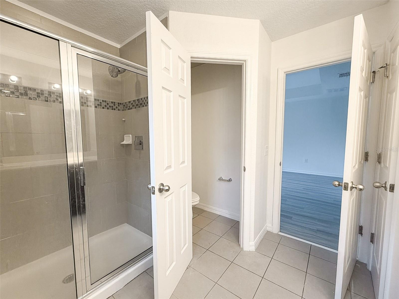 11804 SILVERLAKE PARK DR
