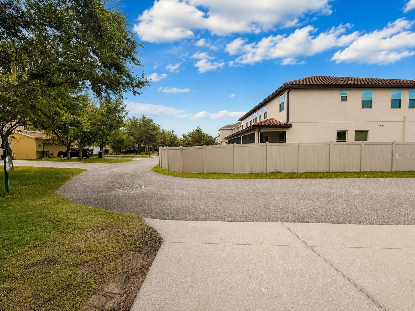11804 SILVERLAKE PARK DR