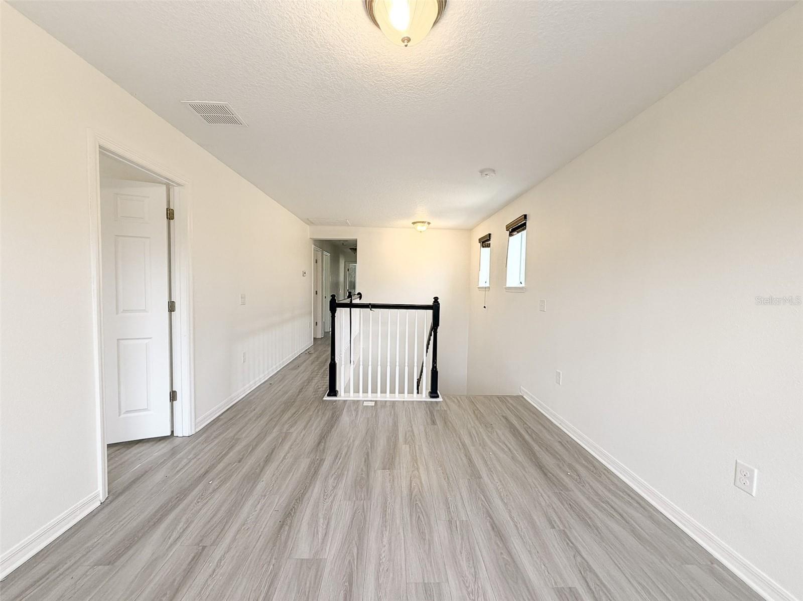 11804 SILVERLAKE PARK DR