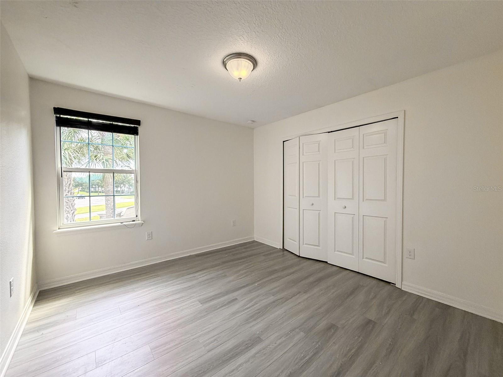 11804 SILVERLAKE PARK DR