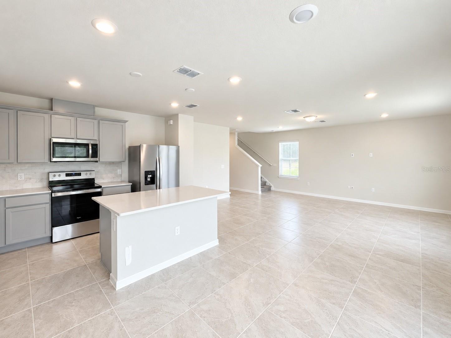 2250 LOVELY LN