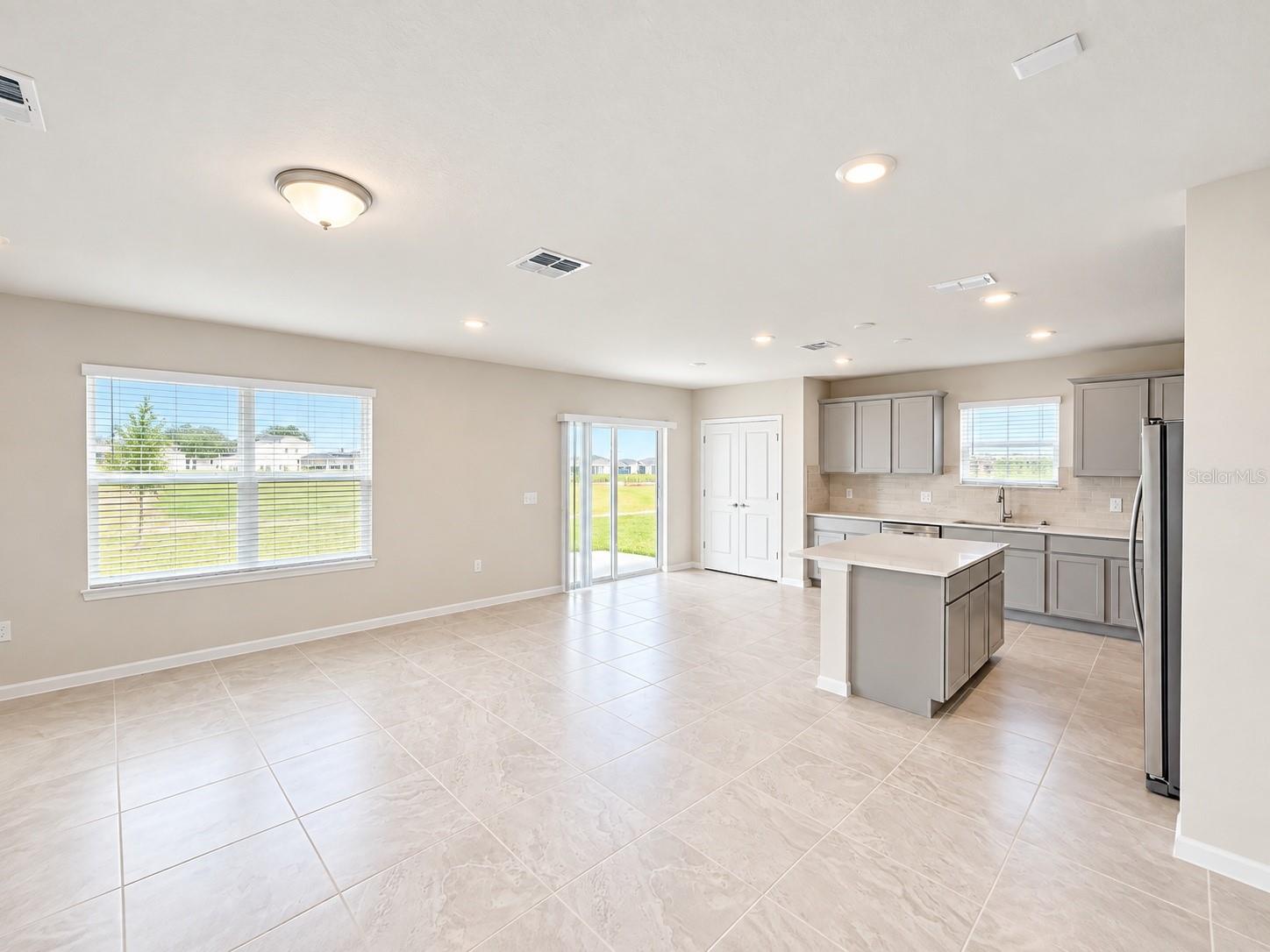 2250 LOVELY LN