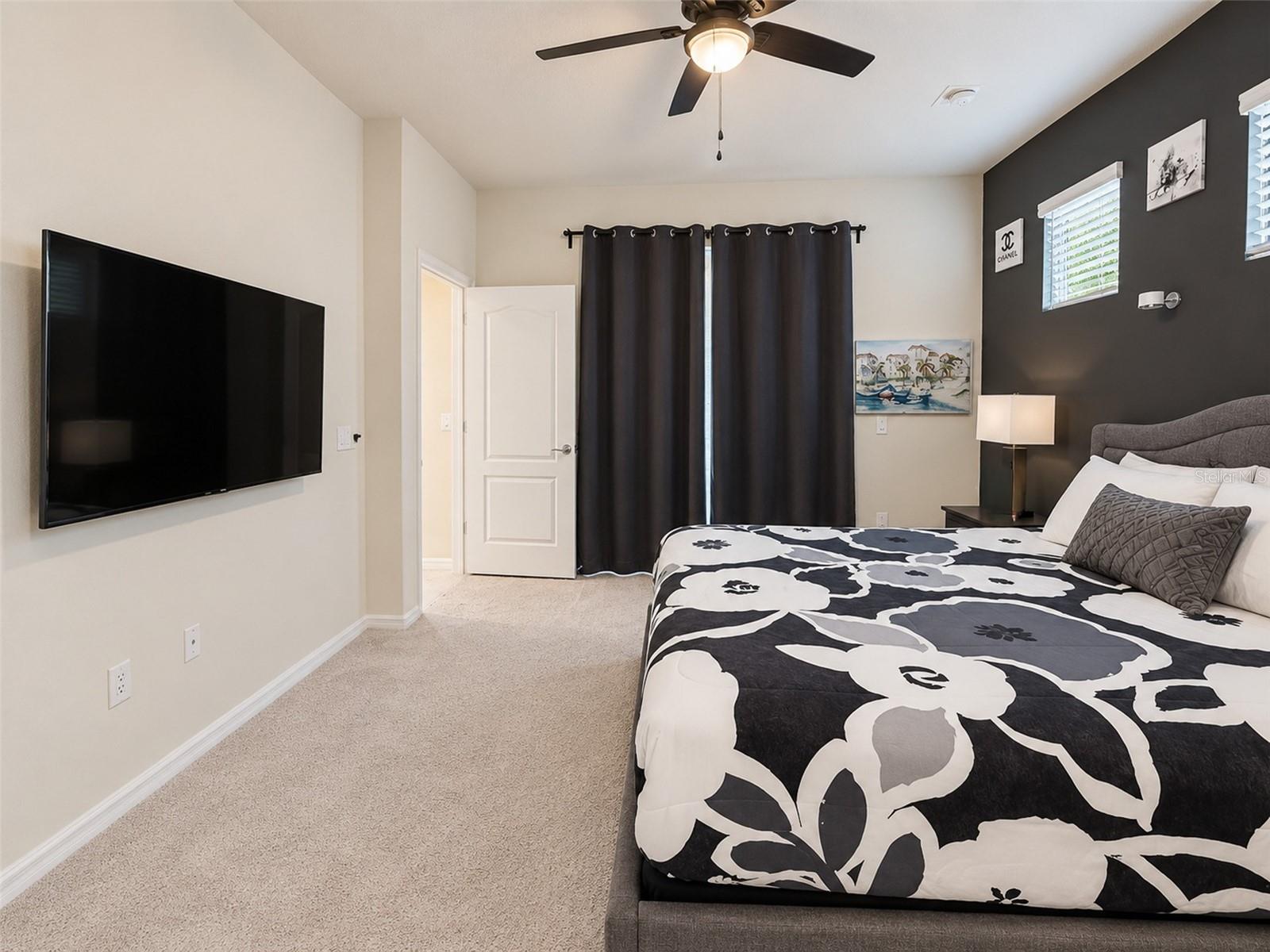 7328 OAKMOSS LOOP