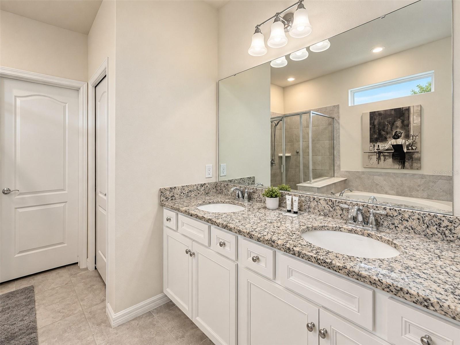 7328 OAKMOSS LOOP