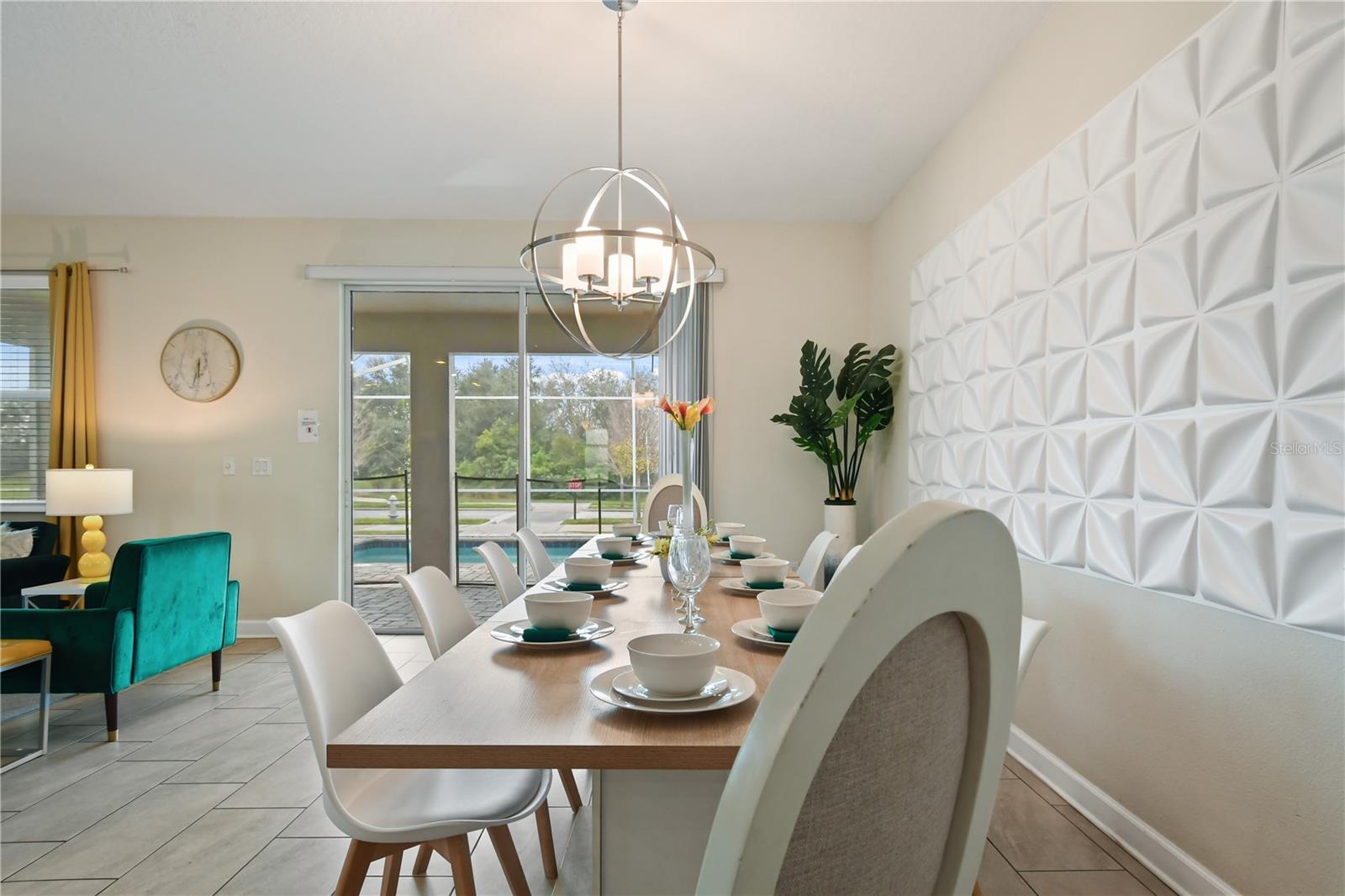 8834 CABOT CLIFFS DR