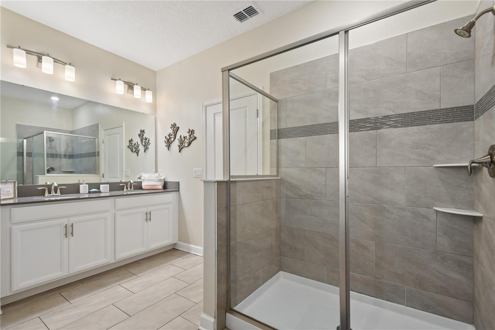 8834 CABOT CLIFFS DR
