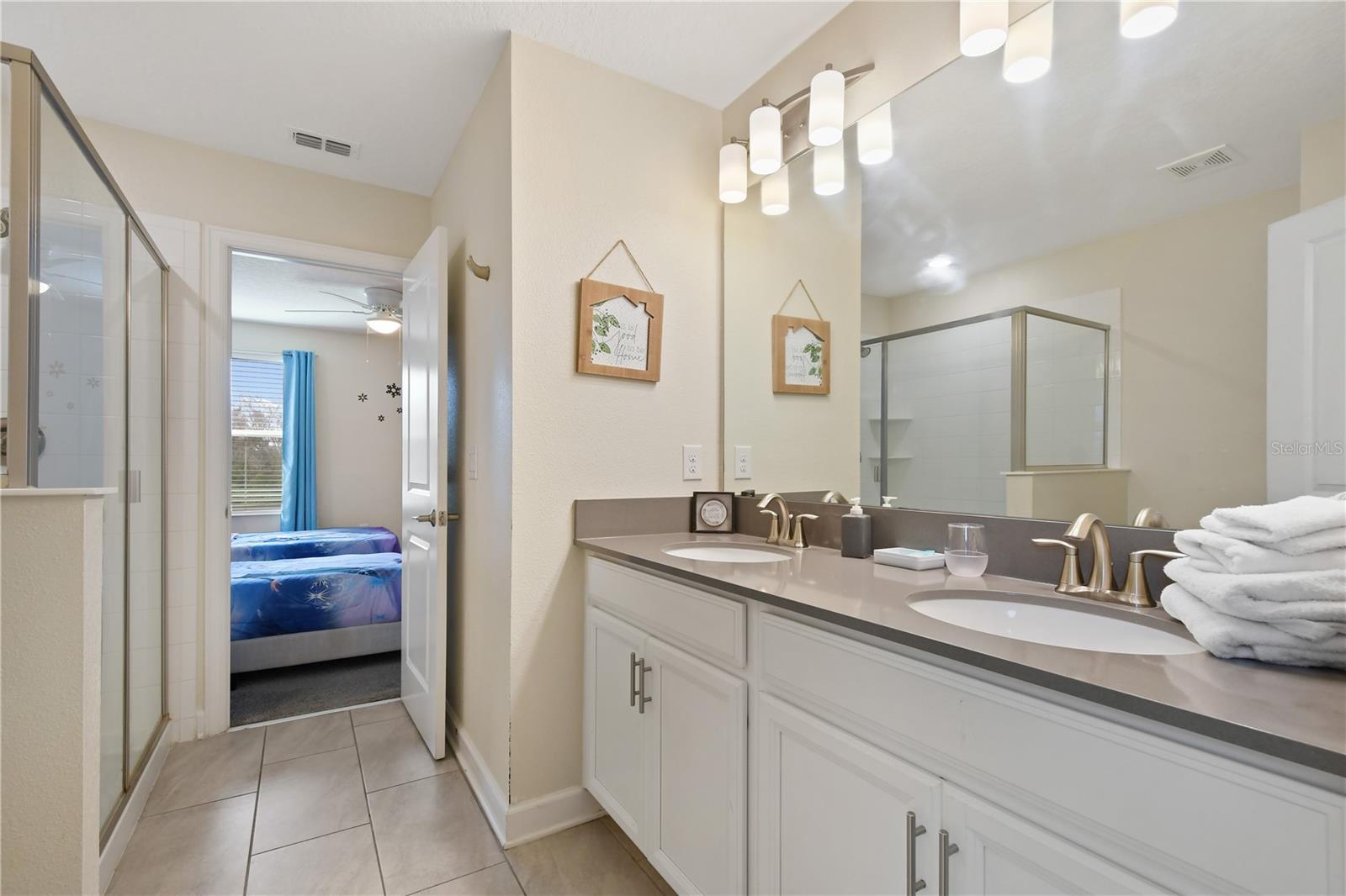 8834 CABOT CLIFFS DR
