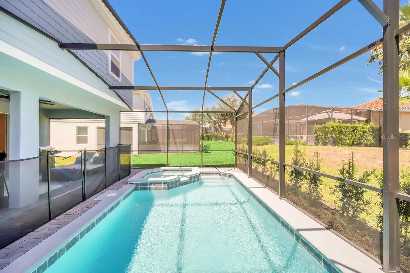 7263 OAKMOSS LOOP