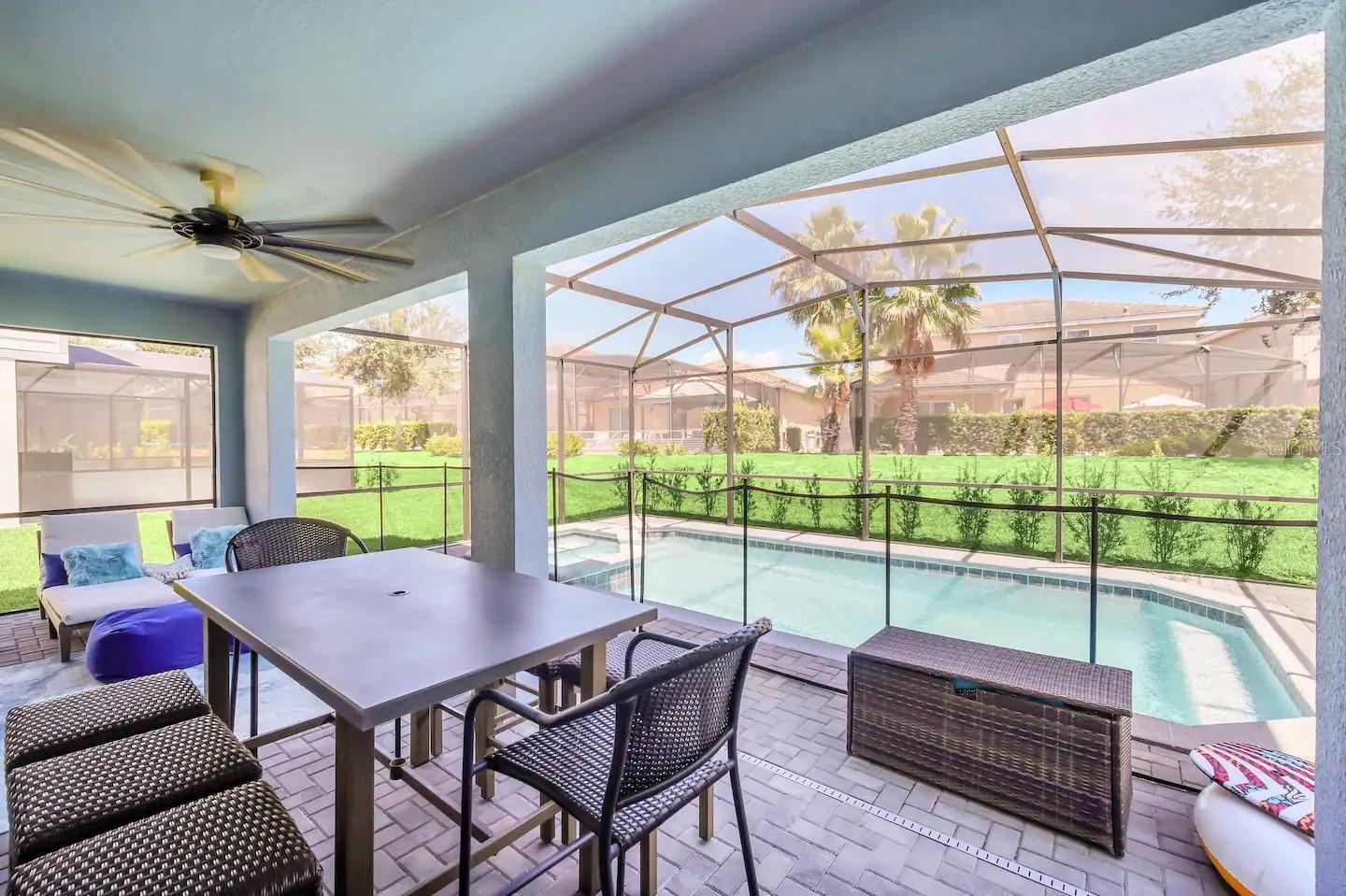 7263 OAKMOSS LOOP