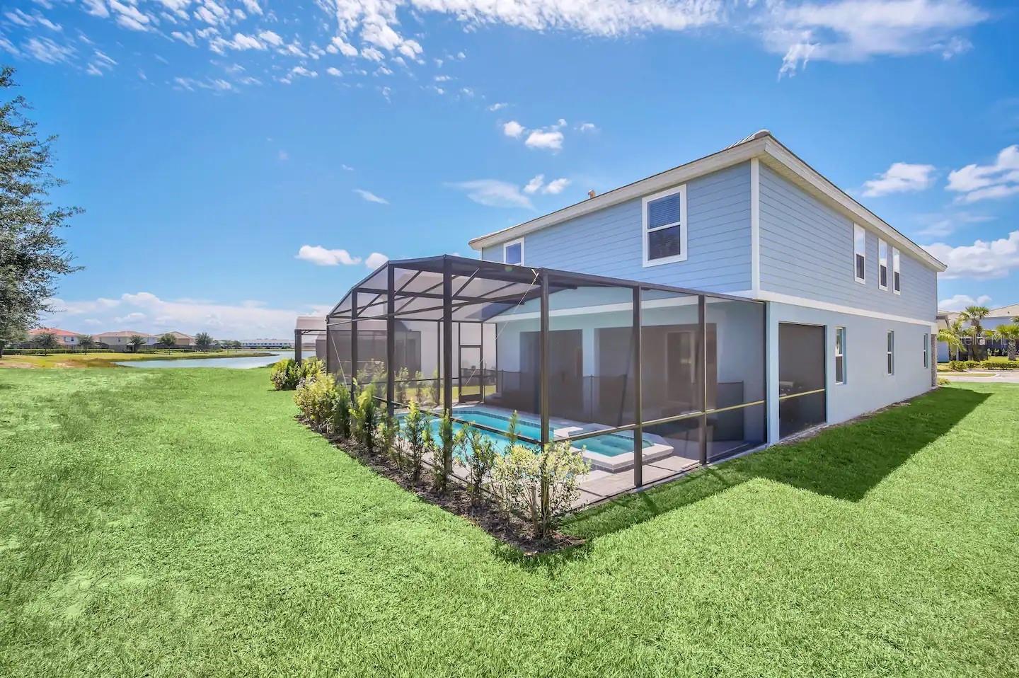7263 OAKMOSS LOOP