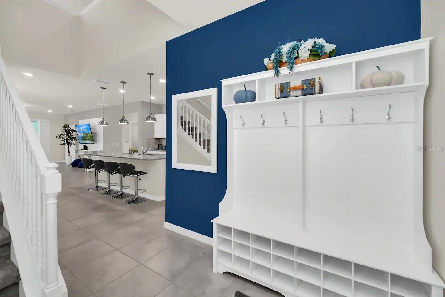 7263 OAKMOSS LOOP