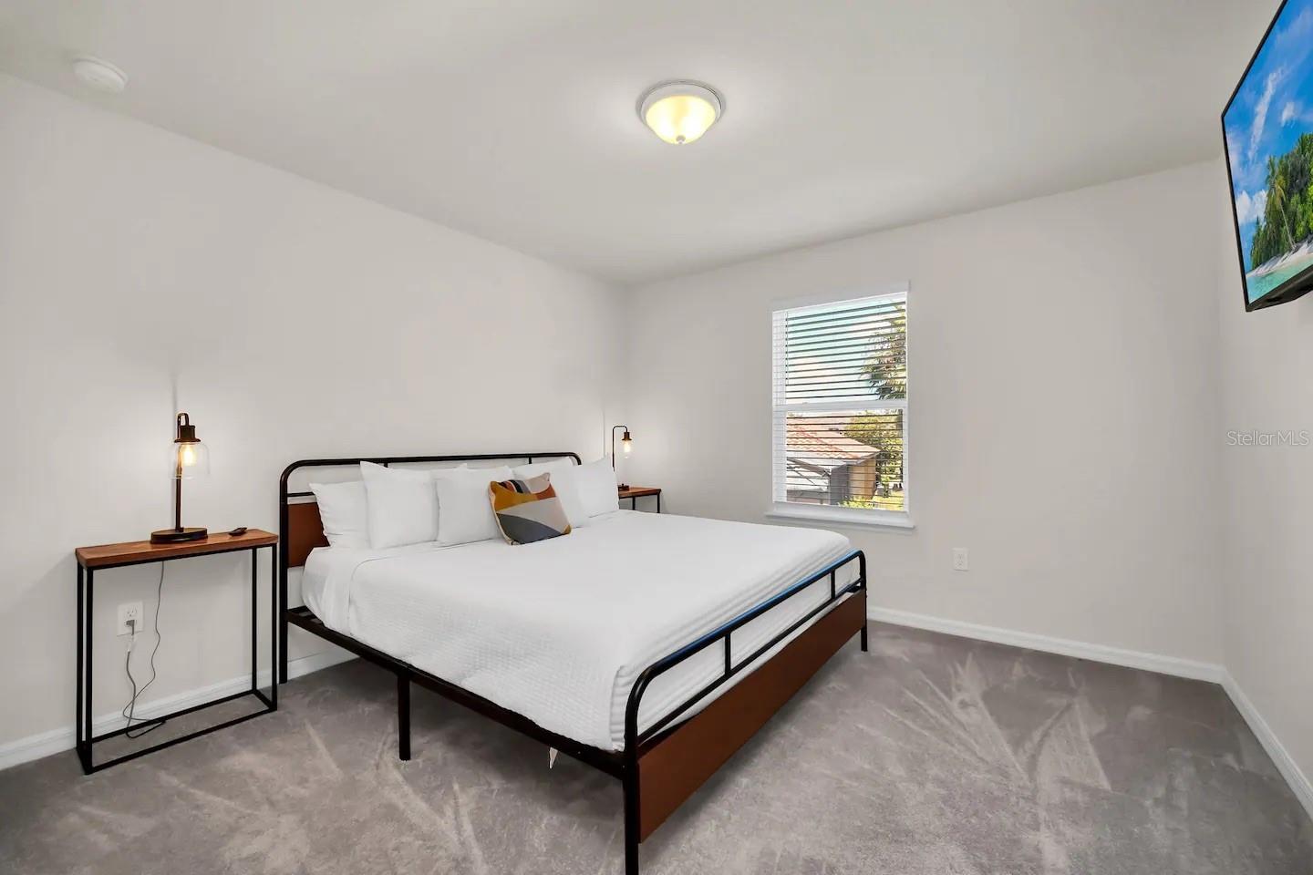 7263 OAKMOSS LOOP