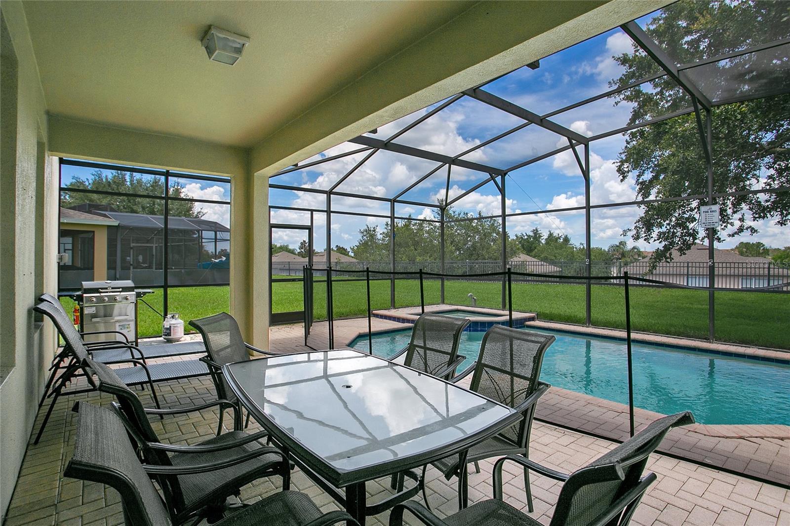 2669 MANESTY LN