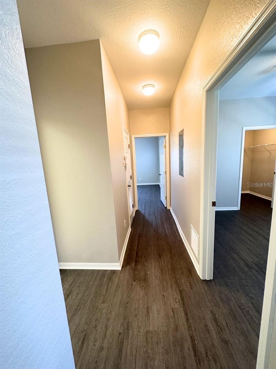 1604 EAGLE POND DR #1604