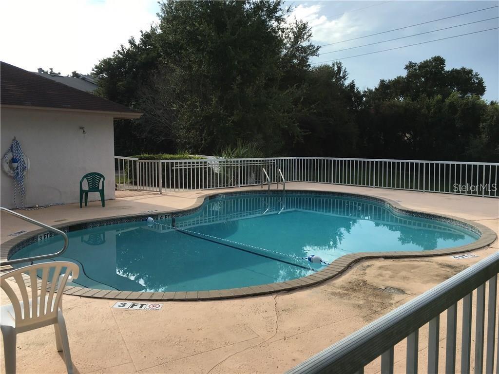 408 COUNTRY LANE #408